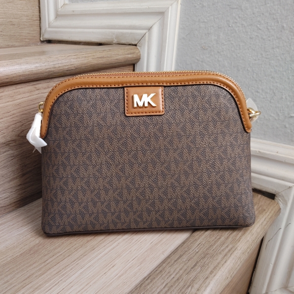 Michael Kors Mott Large Dome Crossbody Brown